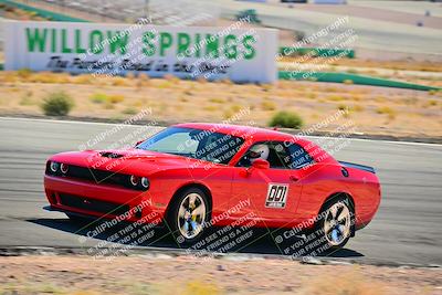 media/Oct-18-2025-Extreme Speed (Sat) [[d6d7e1fef1]]/Group 3 Purple/Session 2 (Turn 3)/